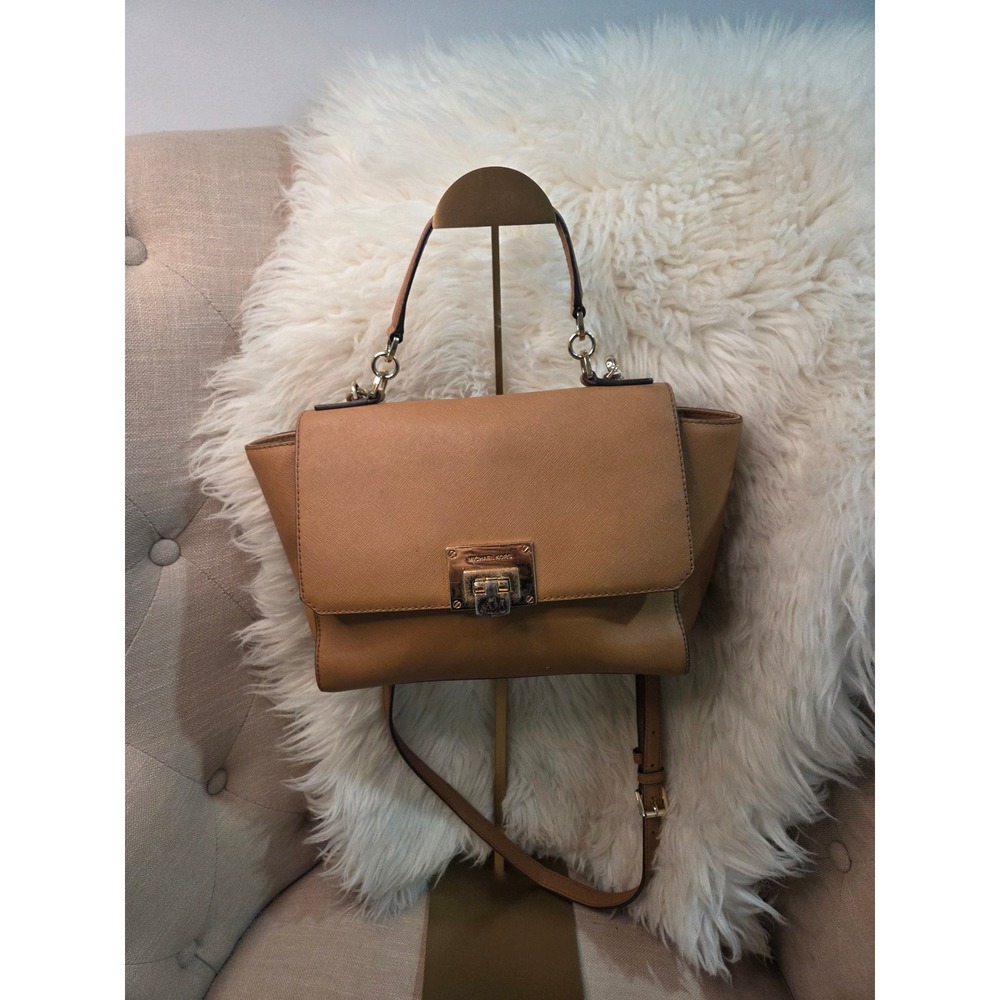 MK134 Michael Kors Tina Satchel/crossbody